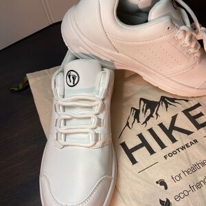Hike Footwear White Comfort Walking Sneakers Women 9.5 EU 40 New
